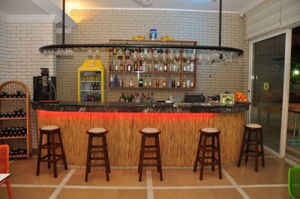 Kleopatra Tuna Apart Hotel Алания Экстерьер фото